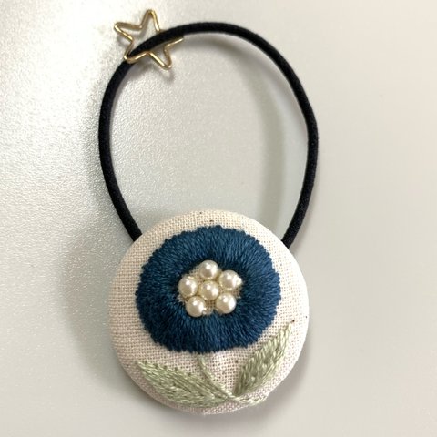 No.41▶︎刺繍＊お花のヘアゴム