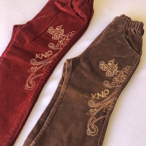 Corduroy pants　コーデュロイパンツ　コーデュロイ　フレアパンツ　キッズボトムス　キッズパンツ　キッズ服　キッズ　刺繍　刺繍入りパンツ　おそろコーデ　カラーパンツ　韓国服　韓国子供服