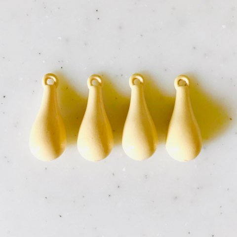 Light Yellow Drop Pendant Tops