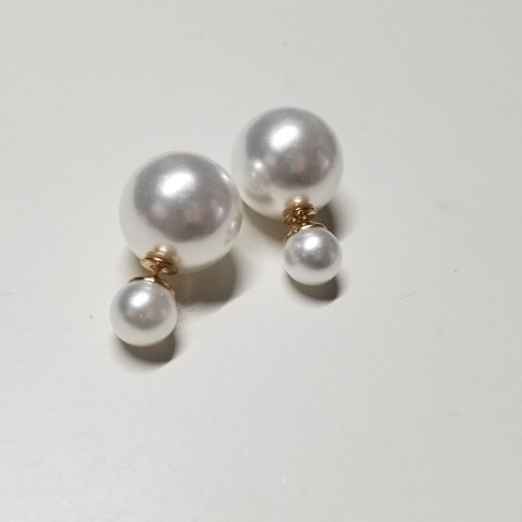 パール 大ぶり ピアス  ダブルパール ピアス /  シンプル イヤリング  / 普段使い / フォーマル  / 樹脂ピアス / 樹脂イヤリング イヤーカフ /0014