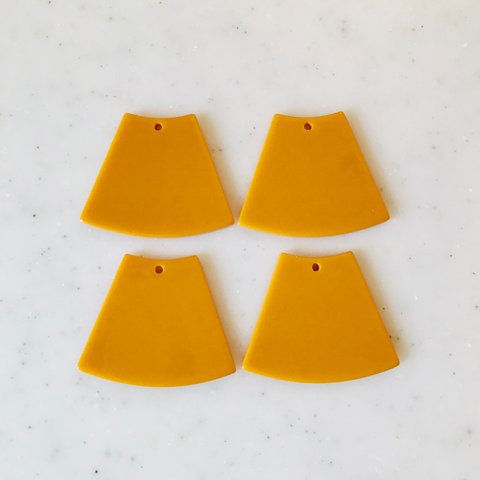 Ocher Trapezoid Fan Shaped Pendant Tops