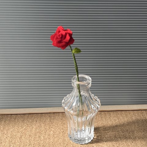 バラの花【一輪挿し】