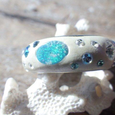  Blue Opal Ring オパールとスワロフスキーのコースタルリング