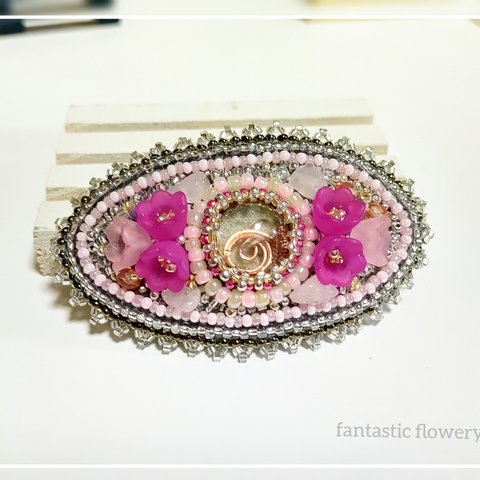 ビーズ刺繍のバレッタ フラワー ピンク  レジン 天然石 花 シルバー【fa2-0292】fantastic flowery