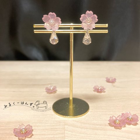 桜のひとしずくイヤリング/シルバー(ノンホールピアス)