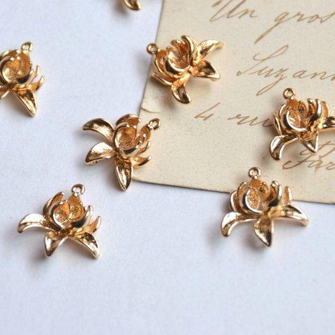 チャーム*蓮の花*ゴールドカラー*24k gold Plated