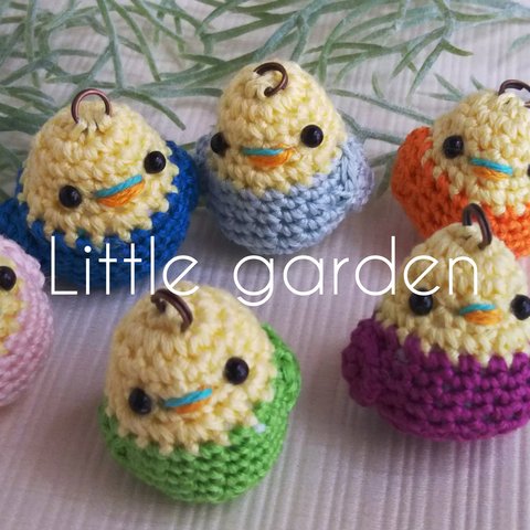 Little garden あみぐるみ　インコストラップ　オレンジ　B-15