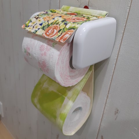 トイレットペーパーホルダーカバー