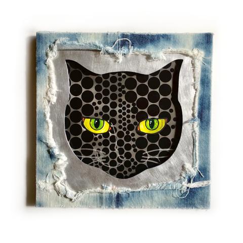 壁掛け猫アート【黒猫貼り絵ｘネコ額縁】ダメージデニムでストリート系額縁