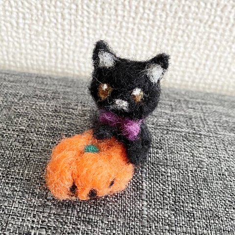 羊毛フェルト☆くろねこ🐈‍⬛とカボチャマスコット🎃ハロウィン