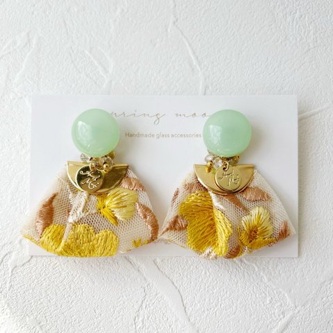 2wayインド刺繍タッセルガラスピアス-mimosa-