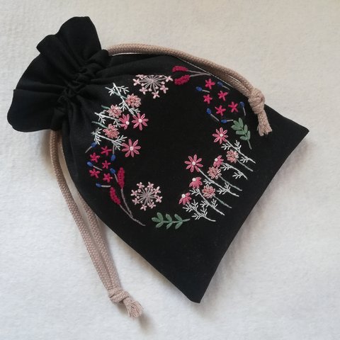 flower wreath April (black)✿コットン100%