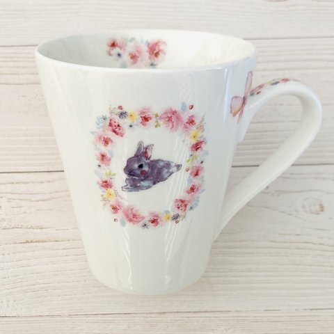 うさぎ　マグカップ　小花柄　ピンク　皿　食器