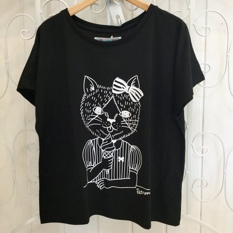 【処分SALE】キャットガールTシャツ