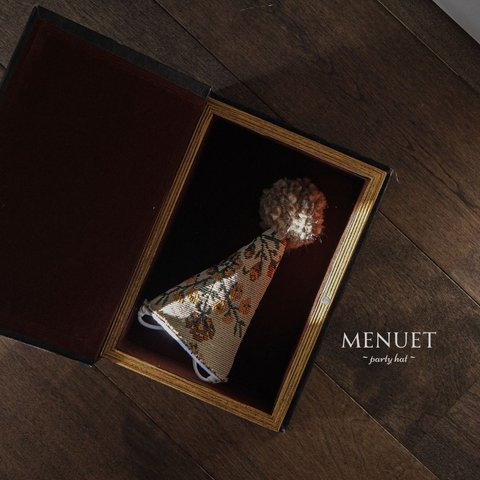 ✽New✽【即納】 party hat menuet  パーティハット パーティーハット   ヘッドアクセサリー　誕生日　ハーフバースデー  バレンタイン　バレンタイングッズ