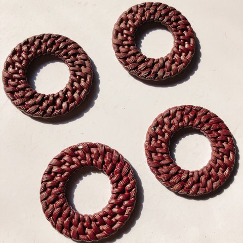 4pcs*ラタン風アクリルパーツ レッド