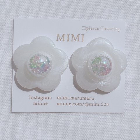  flower x bubble お花　ガラスドーム　ピアス　イヤリング