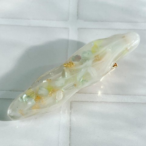 moyamoyaシェル入りヘアクリップ yellow×green