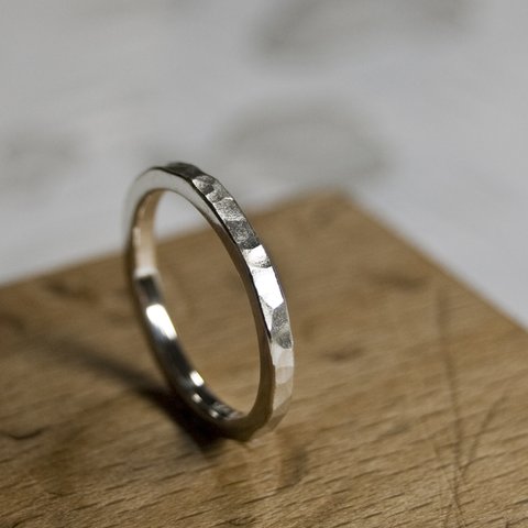 つや消し槌目 シルバーシックフラットリング 2.0mm幅 マットハンマー｜SILVER RING｜438