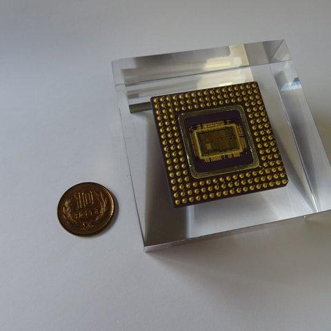 intel 960 CPU ペーパーウエイト