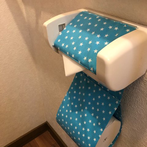 星柄のトイレットペーパーホルダー