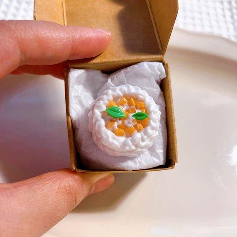 【ミニチュアマンゴケーキ 1個】樹脂粘土 軽量粘土 ミニチュア スイーツ 