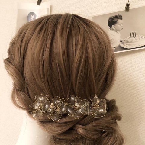 【小4本セット】透明感のあるアメリカンフラワー 結婚式 成人式 卒業式 髪飾り ヘアアクセサリー