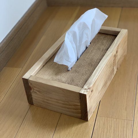 【無垢材】シンプルなティッシュボックス