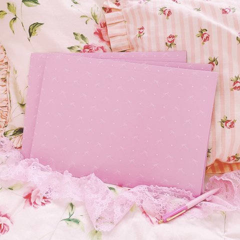 ピンクの厚紙封筒🎀リボンとハート柄💗５枚セット