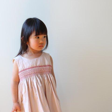 【100サイズ】スモッキング刺繍のワンピース②　ピンク