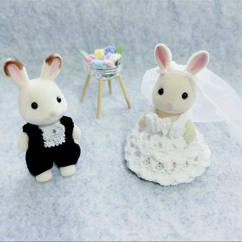 (黒)ウサギの男の子と女の子サイズ　ウェディング衣装  タキシード&ウェディングドレス　シルバニア