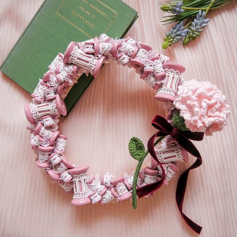 Mother's Day Wreath ***bobbin merletto mauve pink