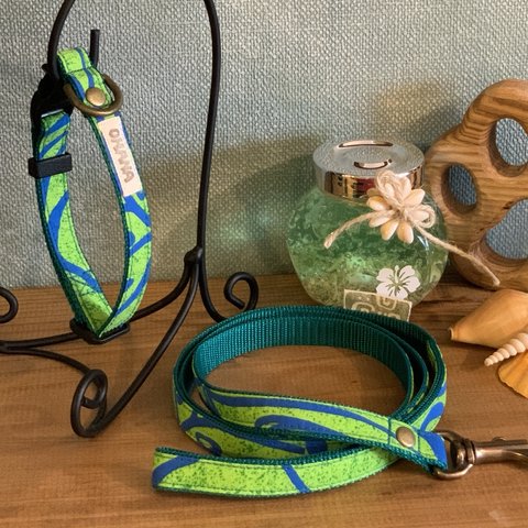 🐾sale🐾¥4000→¥2000＊セット販売＊首輪&リード＊グリーン系ハワイアン柄＊小型犬用＊