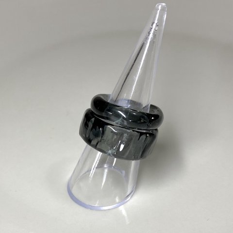 ガラスリングセット　〜 plat et rond 〜　2本セット　透明　ブラック　グレー　黒　5号 〜 18号　送料無料　ガラス　指輪