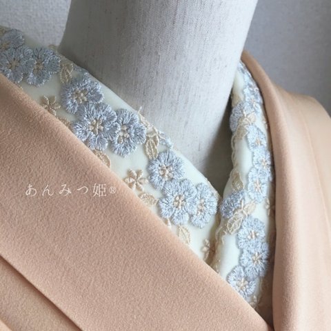 洗える刺繍半衿　銀花