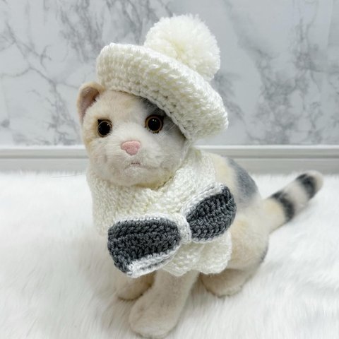 ホワイト　❄️ポンポンベレー帽＆マフラーセット❄️　猫　ペット　帽子　マフラー