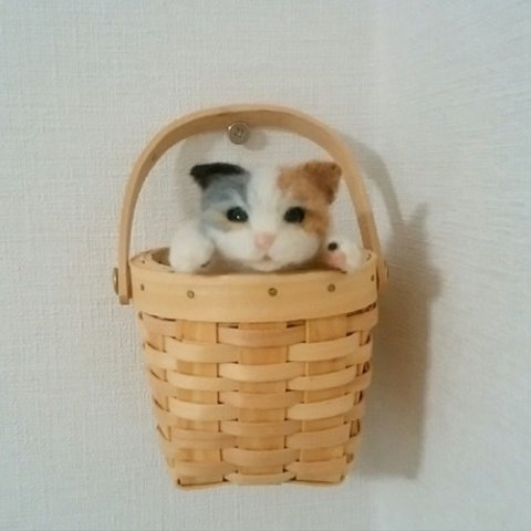 ころーんころーんな三毛猫ちゃん 羊毛フェルト 