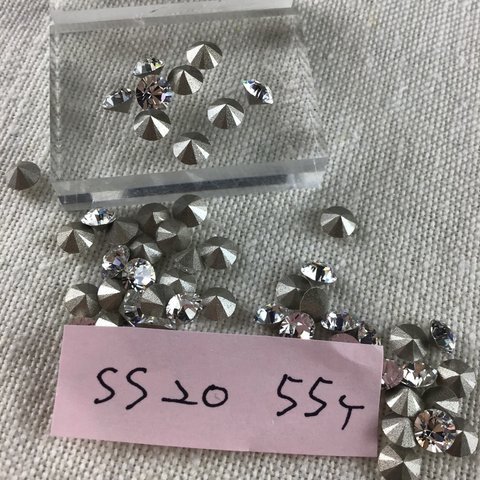 Swarovski チャトン　SS20、55個クリスタル　シルバーバック