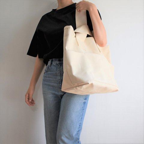 CLOUCHY SHOULDER BAG（キナリ）