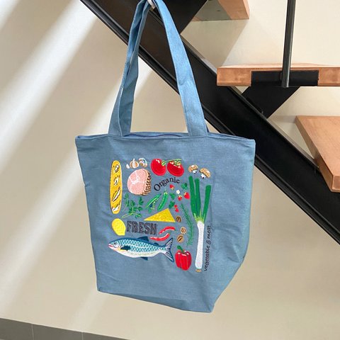 【デニム】野菜たっぷり 刺繍 デニムトートバッグ