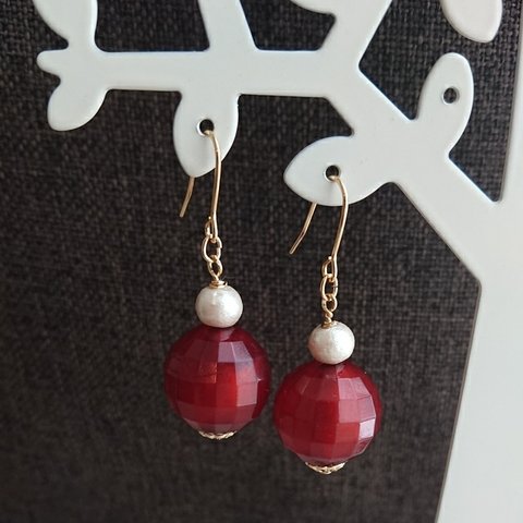 French style“cherry red”ピアス