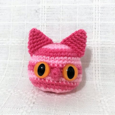 ピンク猫のコサージュ・ブローチ*あみぐるみ
