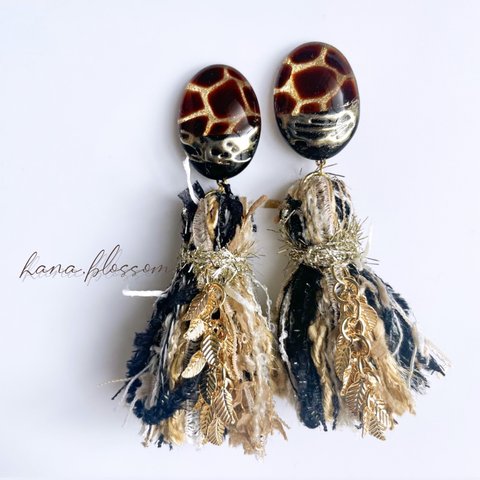 glass oval giraffe tassel black&brown Earrings