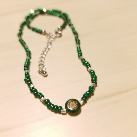 グリーン×シルバーのシンプルビーズネックレス💚