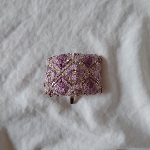 インド刺繍リボン ポニーフック 紫