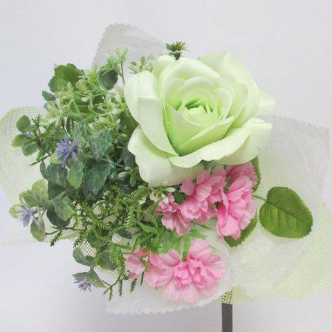緑のバラの花束　m-1562