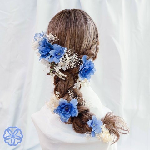 ブルー系フラワーのラプンツェル風ヘッドドレス　青　髪かざり　ウェディングヘア　成人式　振袖　ヘアアクセサリー