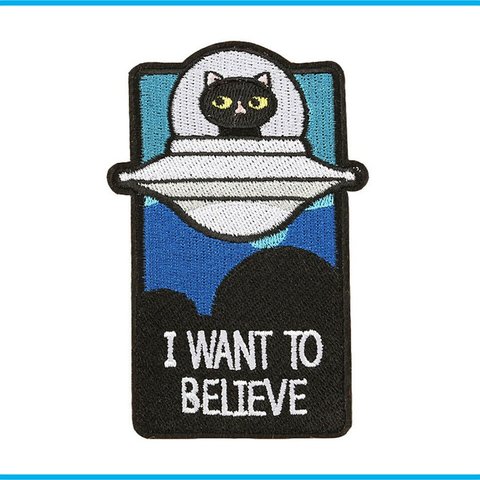 ES24 アップリケ 刺繍 ネコ UFO 宇宙船 黒 猫 ねこ メッセージ ハンドメイド 材料 素材 手芸 服飾 可愛い デザイン アイロン ワッペン リメイク アレンジ おうち時間 再入荷 人気