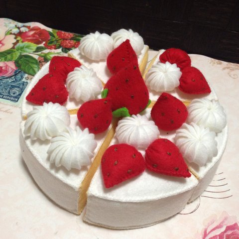 いちごデコレーションケーキ☆ままごと遊び