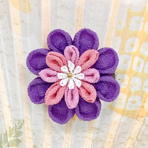 389 ☆ハンドメイド☆つまみ細工髪飾り【姫丸花】クリップ付き（紫、ピンク）